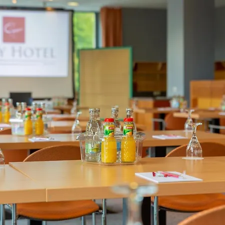City Hotel Suhl 4*