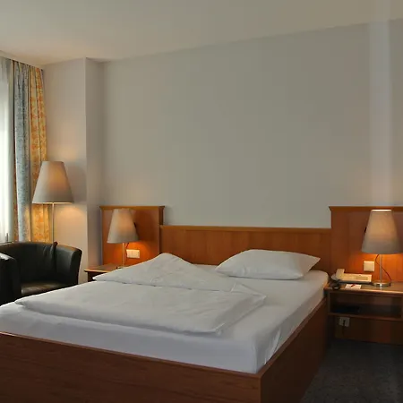 City Hotel Suhl Hotel 4*