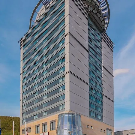 City Hotel Suhl 4*