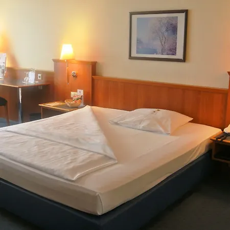City Hotel Suhl 4*