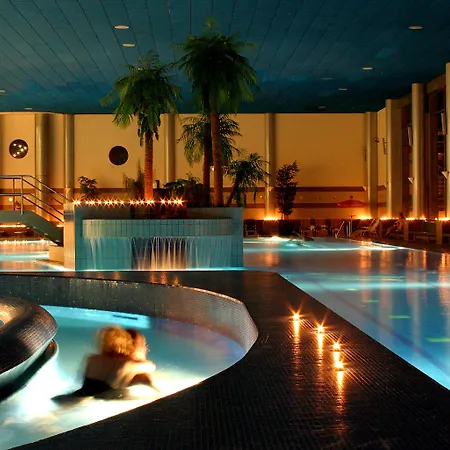 City Hotel Suhl ホテル ズール