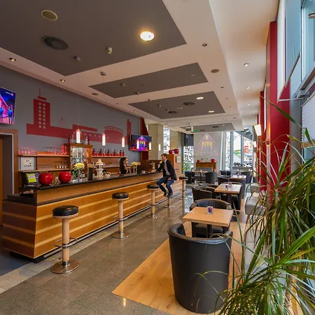 City Hotel Suhl ホテル 4*