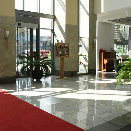 Hotel City Hotel Suhl 4*