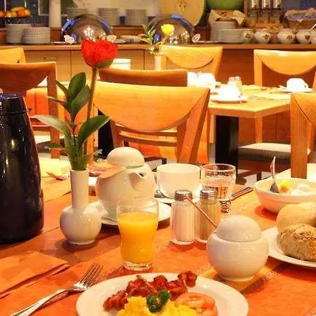 City Hotel Suhl 4*