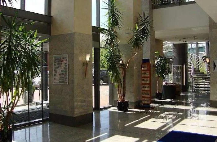 City Hotel Suhl Szálloda